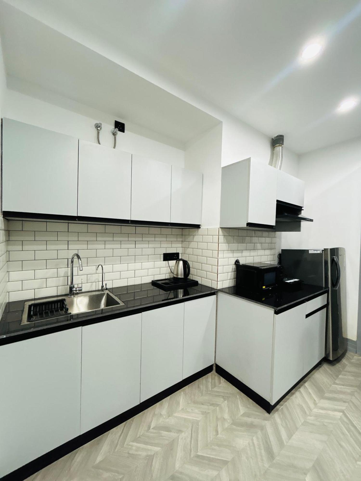 Bedchambers Serviced Apartment, Golf Course, Gurgaon Exterior foto