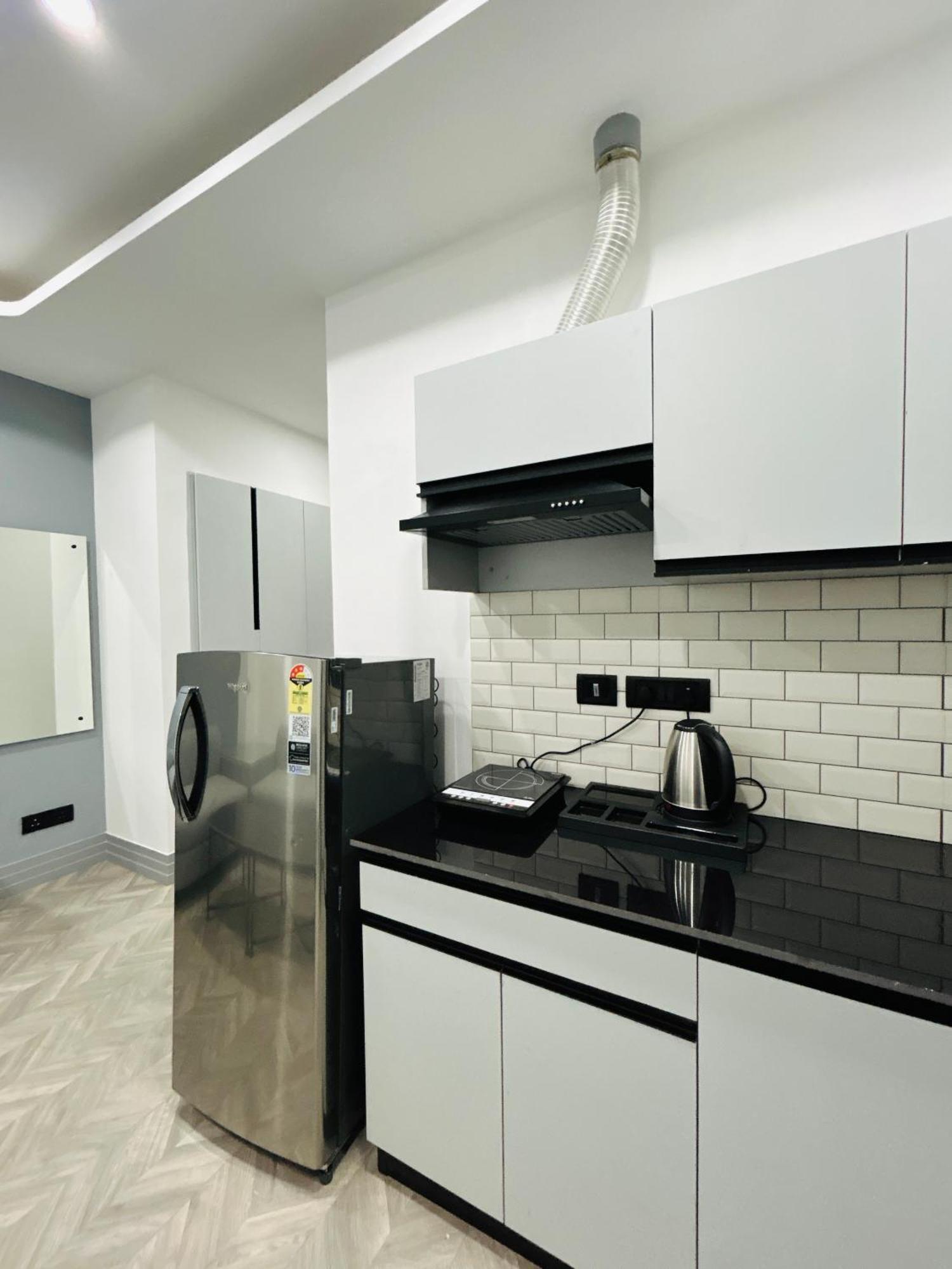 Bedchambers Serviced Apartment, Golf Course, Gurgaon Exterior foto